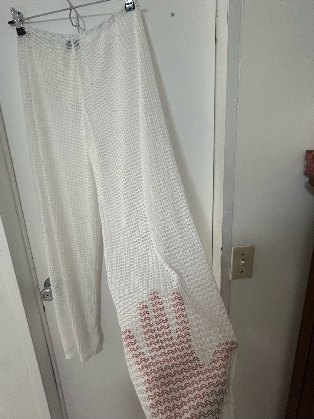 Jordan Taylor White Waffle Knit Pants - Picture 2 of 9